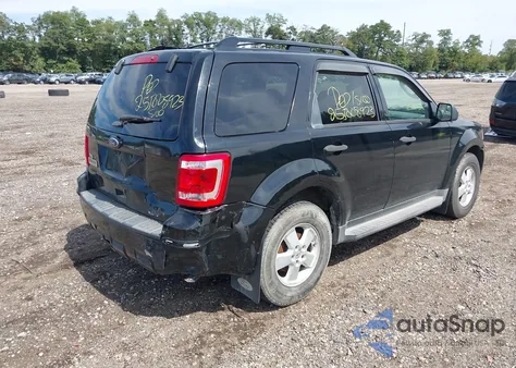 2011 Ford Escape Xlt from USA, damaged, VIN 1FMCU9DG9BKB01019
